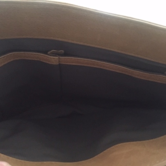 NEW*SUEDE*VANESSA BRUNO*SATCHEL - Picture 7 of 8